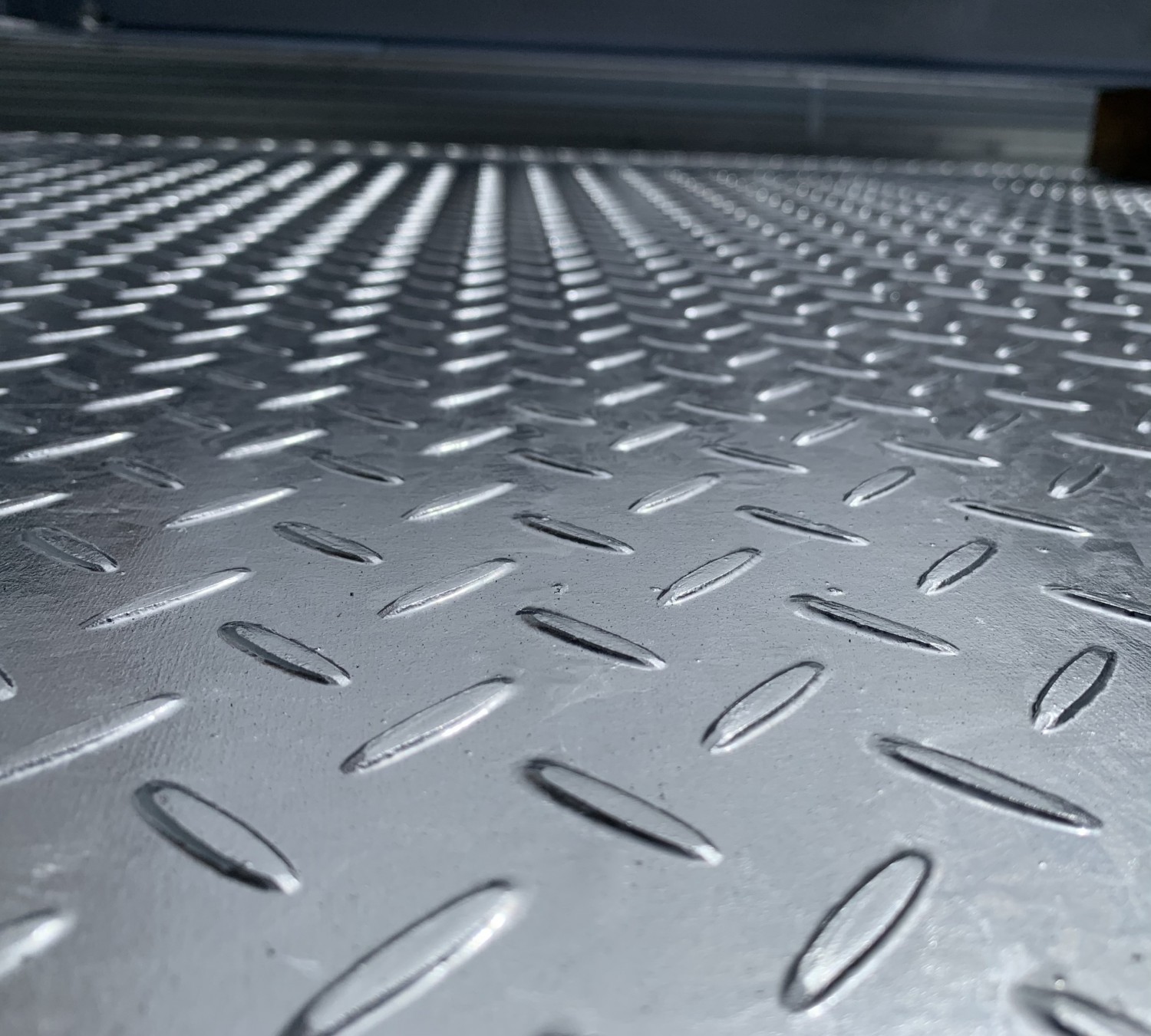 công thức tính trọng lượng thép tấm