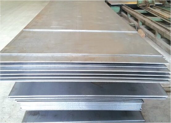 Thép tấm cán nóng