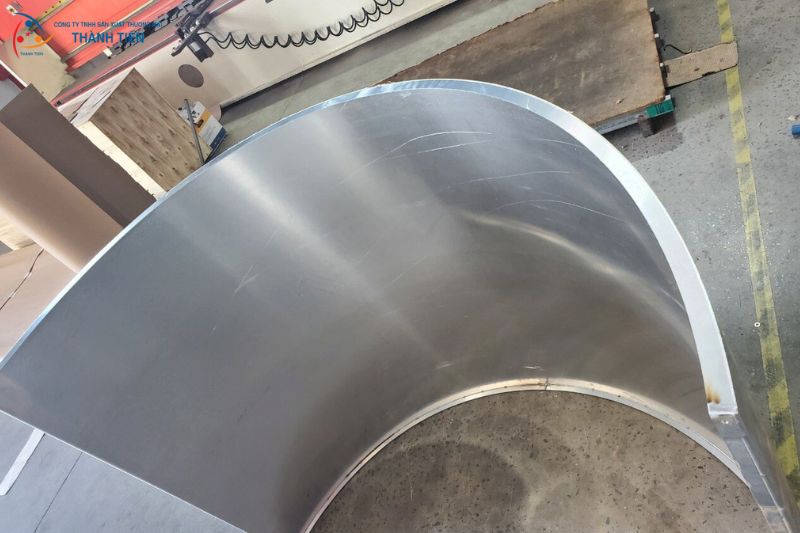 thép tấm uốn cong