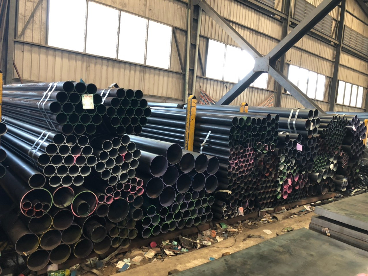 thép ống đen phi 76