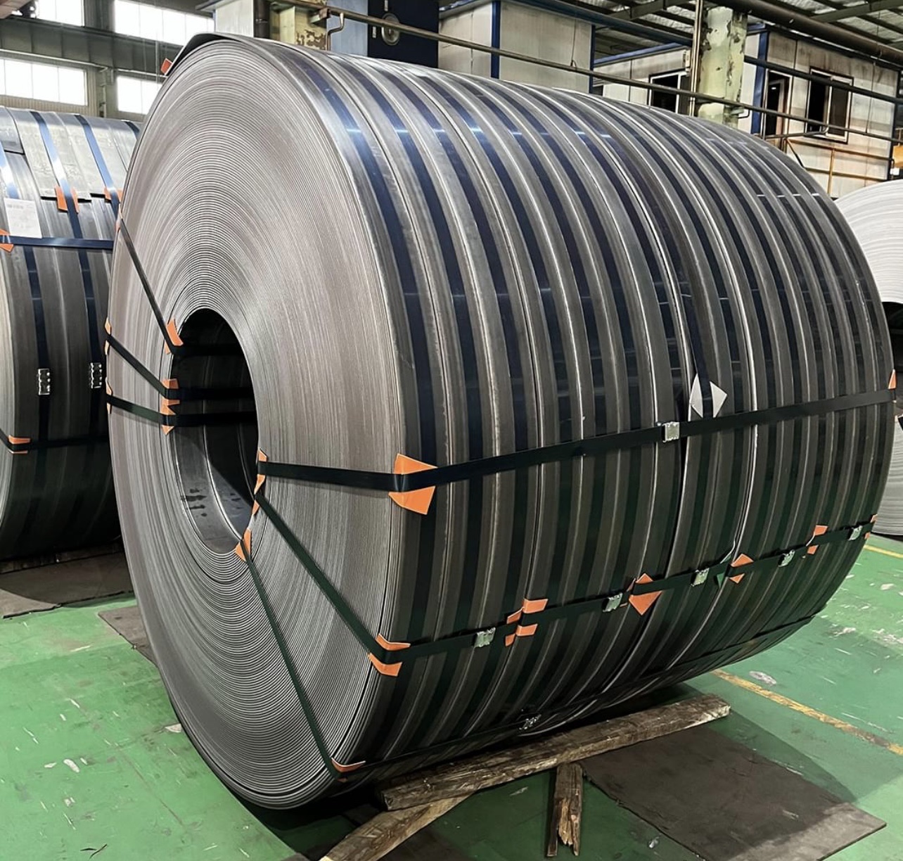 thép cán nóng dạng cuộn