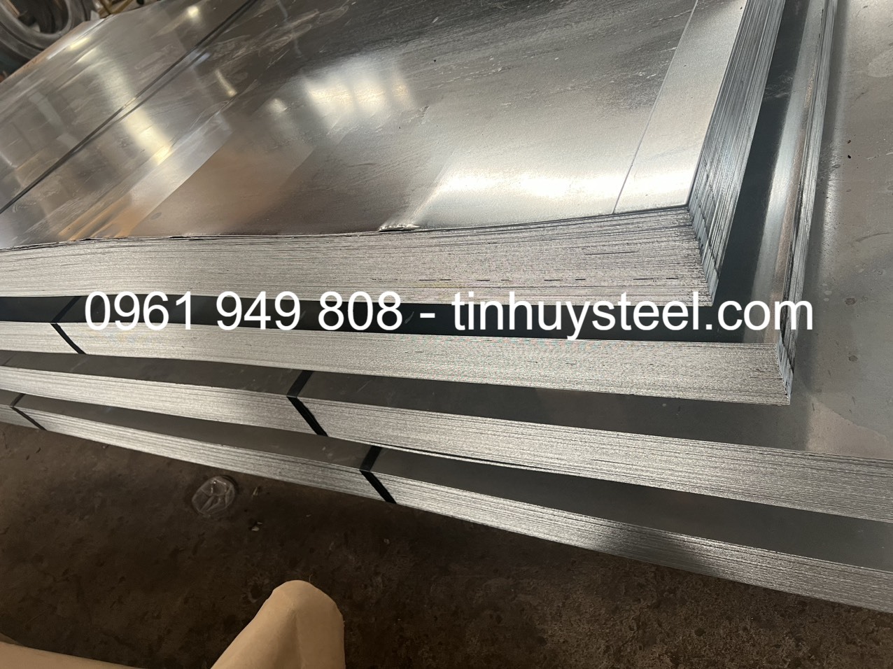 Thép tấm mạ kẽm