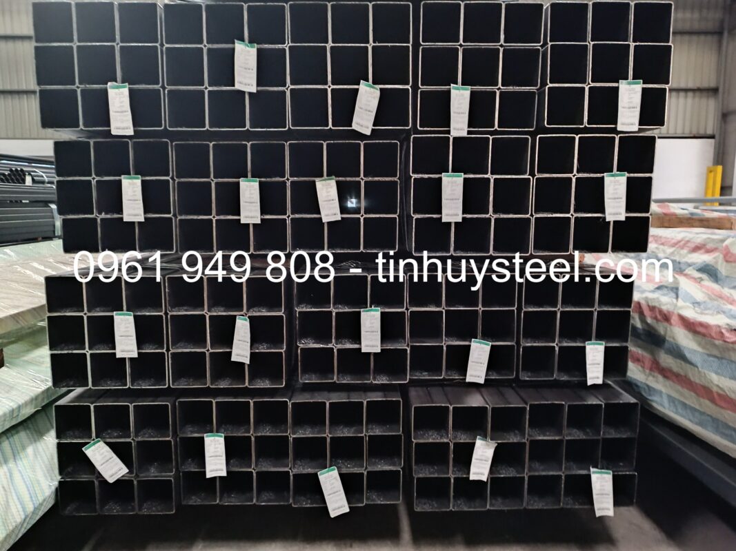 thép vuông đen 150x150