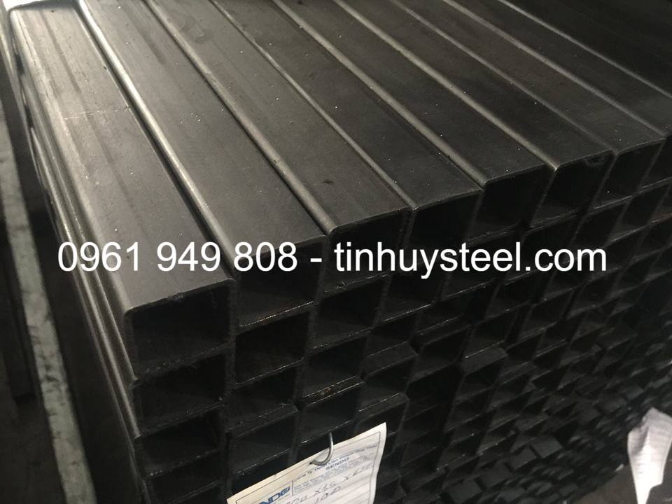 Thép hộp đen 100x100