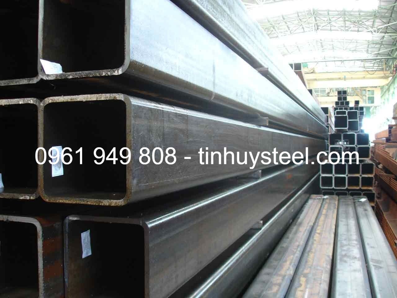Thép vuông đen 75x75